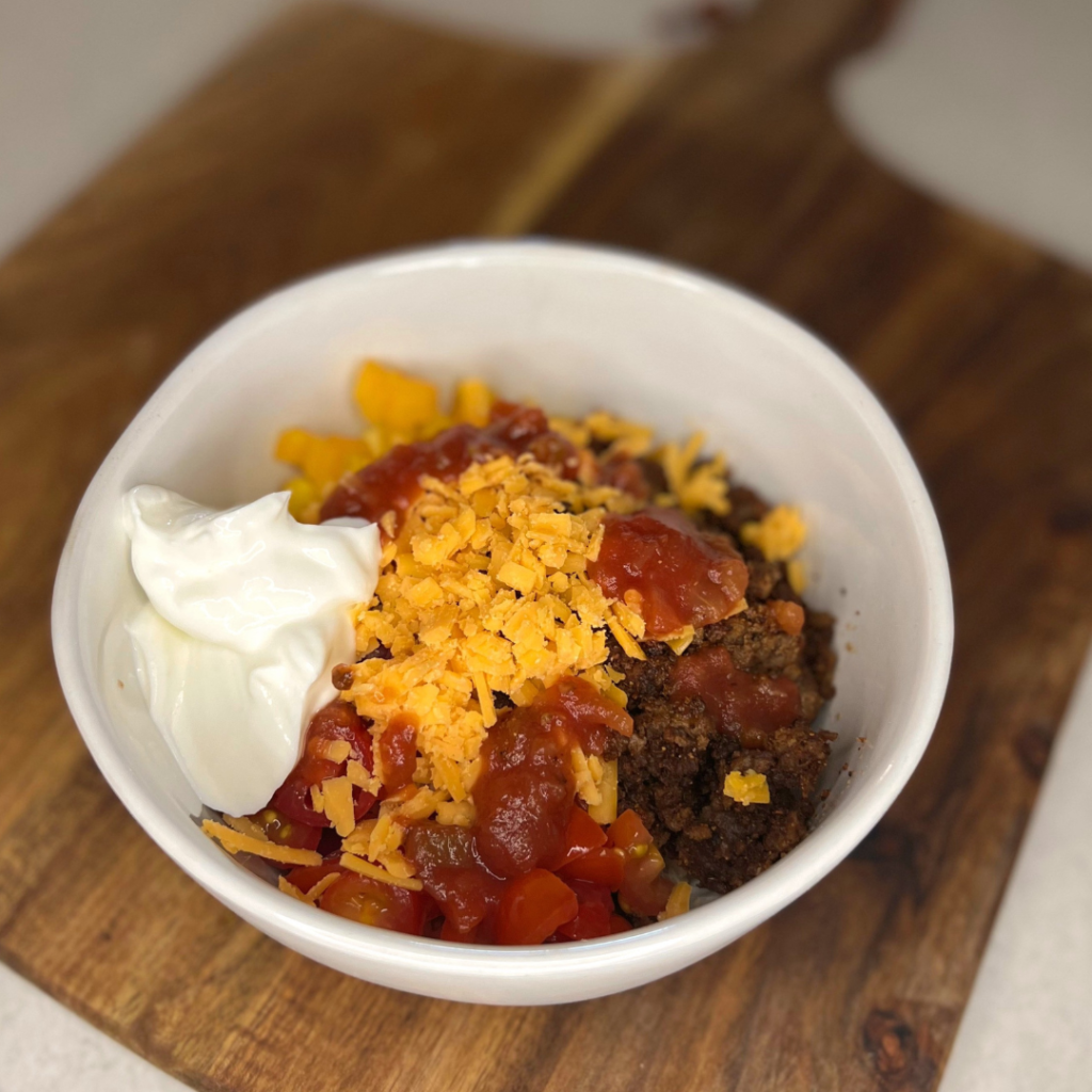 quick, easy and healthy meal prep with ground beef - beef burrito bowls